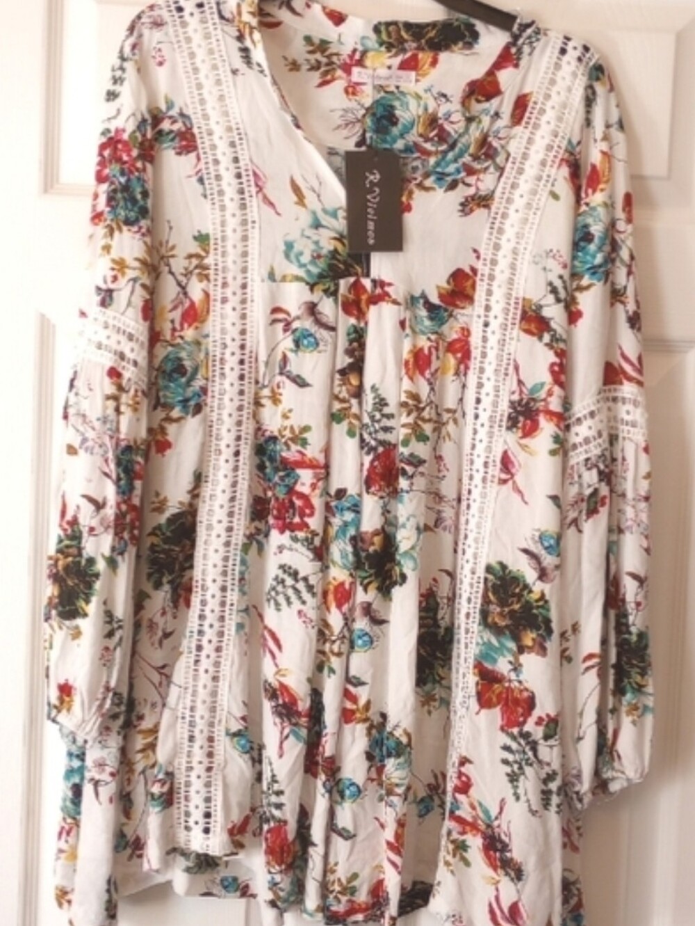 White Floral Crochet-Trim V-Neck Women's Top. R. Vivimos LARGE - Picture 3 of 7